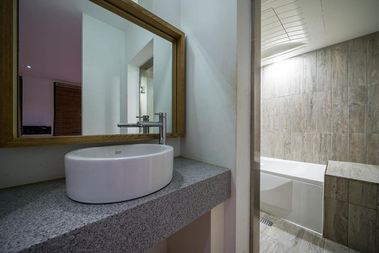 Hotel Ignis Oncheonjang Busan Extérieur photo