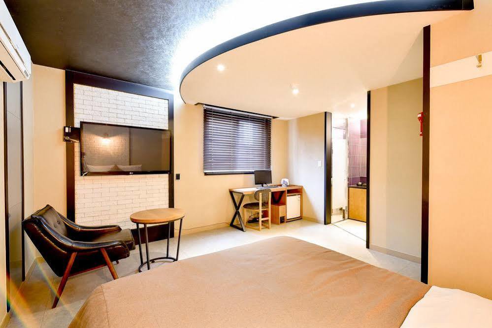 Hotel Ignis Oncheonjang Busan Extérieur photo